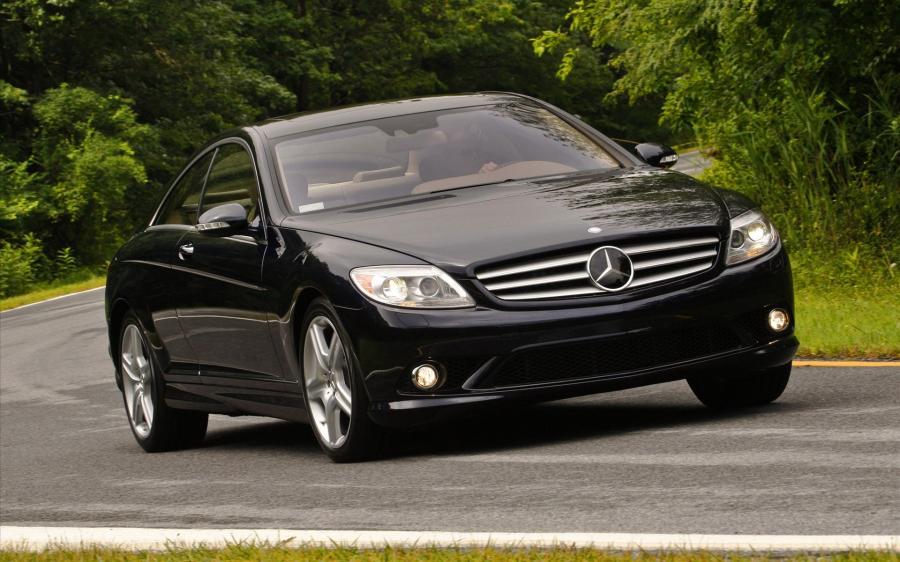  Mercedes-Benz CL550 4Matic 2009 года  (фото 11 из 26)